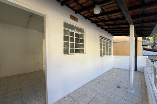 Varanda da Sala de casa para alugar com 1 quarto, 55m² em Novo Glória, Belo Horizonte