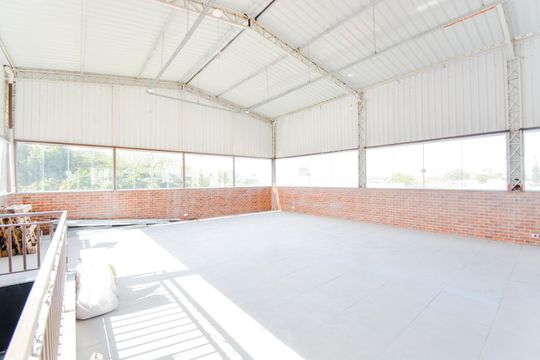 Casa para alugar com 1 quarto, 120m² em Jardim Pinhal, Guarulhos