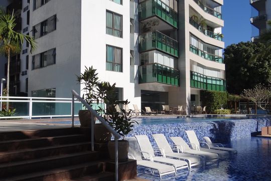 Área comum - Piscina de apartamento para alugar com 3 quartos, 256m² em Barra da Tijuca, Rio de Janeiro