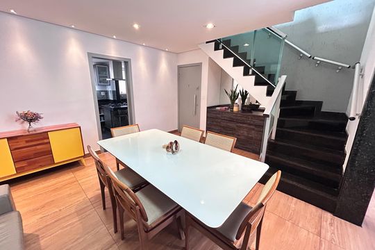 Apartamento à venda com 5 quartos, 70m² em Castelo, Belo Horizonte
