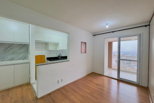 Apartamento para alugar com 2 quartos, 56m² em Vila Galvão, Guarulhos