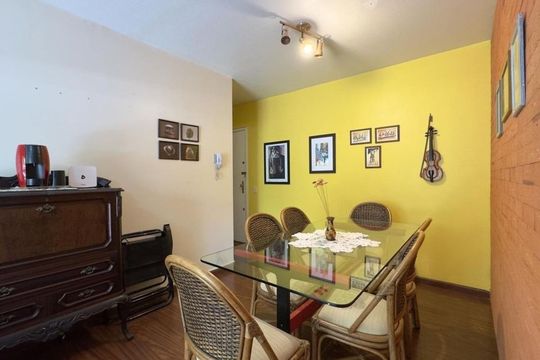 Sala de apartamento à venda com 2 quartos, 60m² em Partenon, Porto Alegre