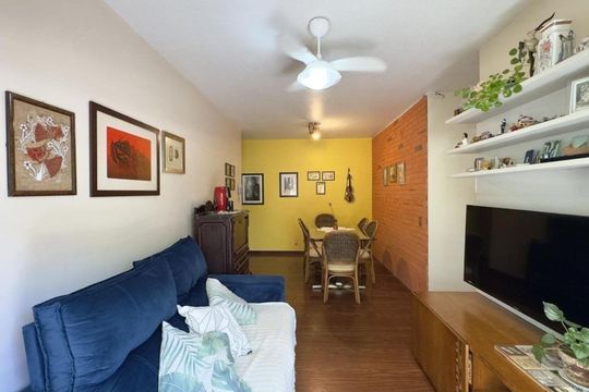 Sala de apartamento à venda com 2 quartos, 60m² em Partenon, Porto Alegre