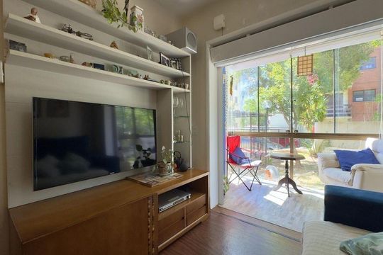 Sala de apartamento à venda com 2 quartos, 60m² em Partenon, Porto Alegre