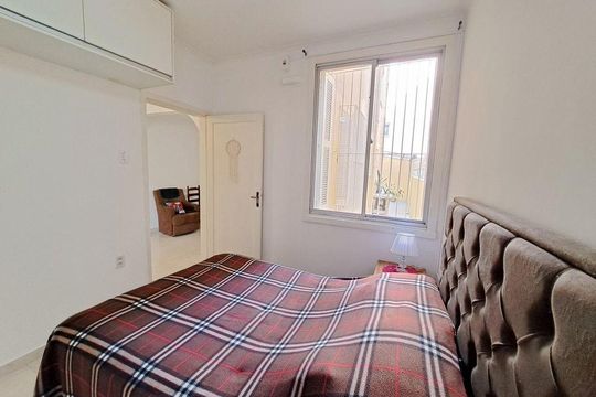 Quarto 1 de apartamento à venda com 2 quartos, 60m² em Santana, Porto Alegre