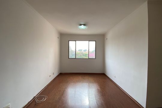 Sala de apartamento para alugar com 3 quartos, 68m² em Jardim Esmeralda, São Paulo