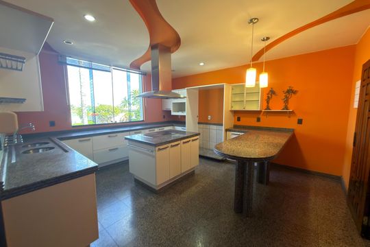 Cozinha interna  de casa para alugar com 10 quartos, 5000m² em Águas Claras, Brasília