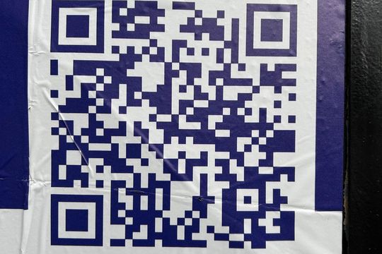 Placa QR de apartamento para alugar com 2 quartos, 80m² em Vila Erna, São Paulo
