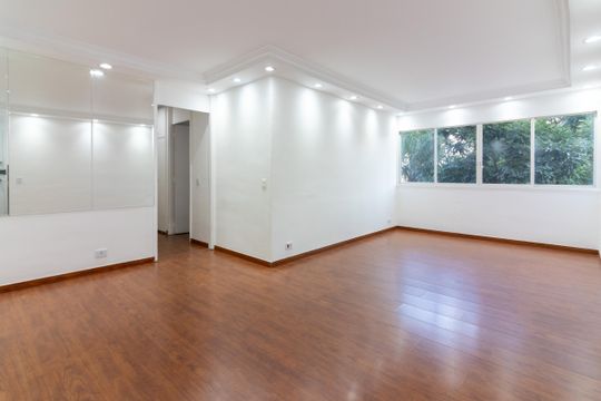 Apartamento para alugar com 3 quartos, 110m² em Itaim Bibi, São Paulo
