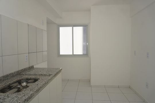 Cozinha de apartamento para alugar com 4 quartos, 130m² em Jardim Branca Flor, Embu das Artes