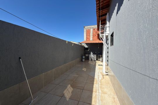 Quintal  de casa para alugar com 3 quartos, 400m² em Setor Habitacional Vicente Pires, Brasília