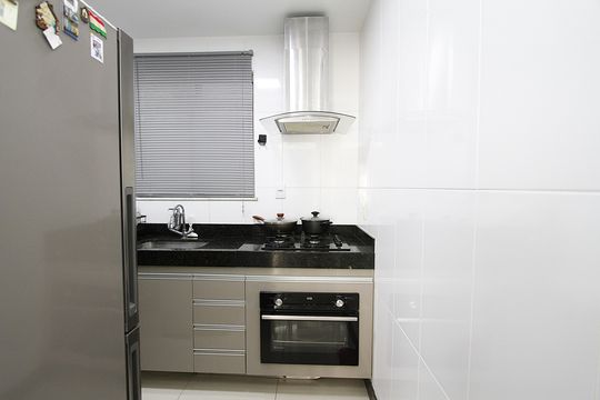 Cozinha de apartamento à venda com 2 quartos, 68m² em Castelo, Belo Horizonte