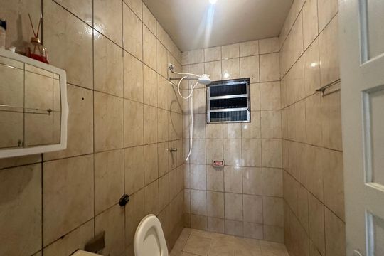 Banheiro de casa para alugar com 1 quarto, 35m² em Vila Militar, Barueri