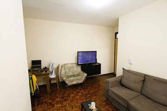 Sala de apartamento à venda com 2 quartos, 53m² em Carlos Prates, Belo Horizonte