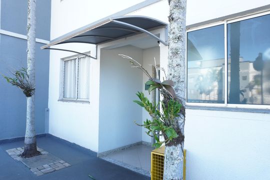 Fachada do bloco de apartamento para alugar com 2 quartos, 50m² em Jardim Brasil, São Carlos