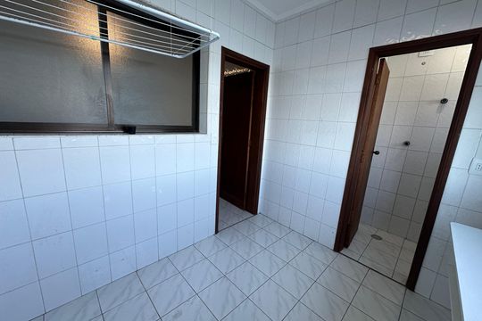 Área de Serviço de apartamento para alugar com 3 quartos, 144m² em Itararé, São Vicente