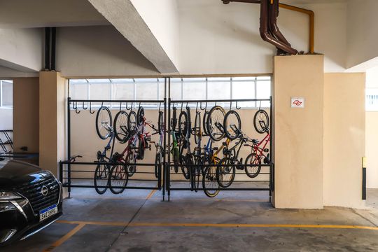 Bicicletário de apartamento à venda com 3 quartos, 68m² em Ipiranga, São Paulo
