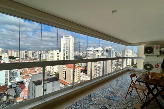 Sacada de apartamento à venda com 4 quartos, 151m² em Mooca, São Paulo