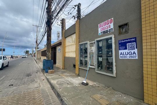 Fachada de apartamento para alugar com 3 quartos, 80m² em Praia do Flamengo, Salvador