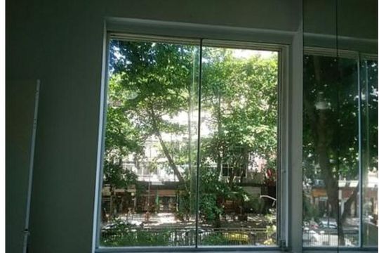 Vista da Suíte de apartamento para alugar com 1 quarto, 70m² em Copacabana, Rio de Janeiro