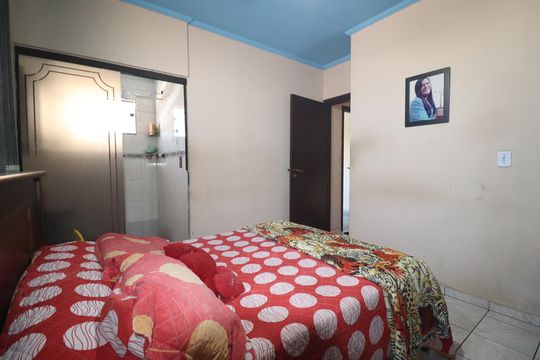 Quarto 1 Suíte de casa à venda com 3 quartos, 275m² em Jardim das Maravilhas, Santo André