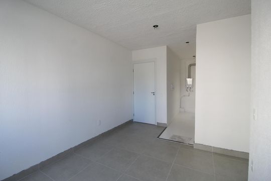 Sala de apartamento para alugar com 2 quartos, 42m² em Jacarepaguá, Rio de Janeiro