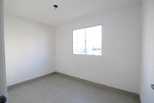 Quarto 1 de apartamento para alugar com 2 quartos, 42m² em Jacarepaguá, Rio de Janeiro
