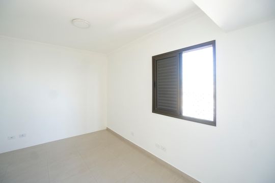 Suíte de apartamento à venda com 2 quartos, 80m² em Vila Nova Savoia, São Paulo