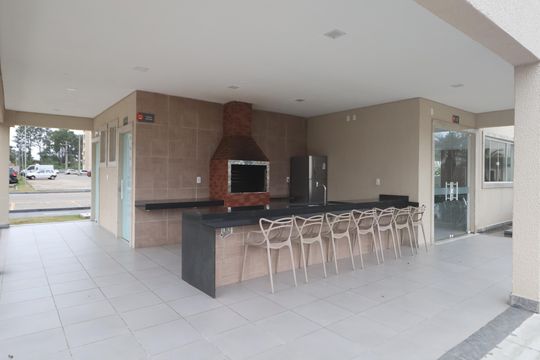 Área comum - Churrasqueira de apartamento para alugar com 2 quartos, 48m² em Fátima, Canoas