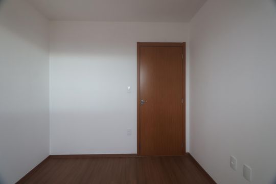 Quarto 1 de apartamento para alugar com 2 quartos, 48m² em Fátima, Canoas