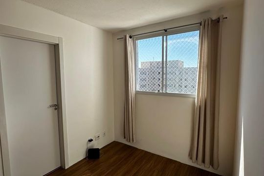 Quarto de apartamento para alugar com 2 quartos, 37m² em Cidade São Mateus, São Paulo