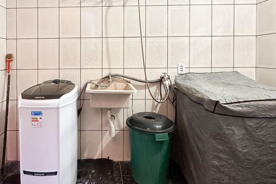 Área de Serviço - Casa 2 de casa à venda com 5 quartos, 230m² em Jardim Campestre, São Bernardo do Campo