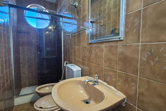 Banheiro da Suíte  de apartamento para alugar com 3 quartos, 85m² em Santa Efigênia, Belo Horizonte