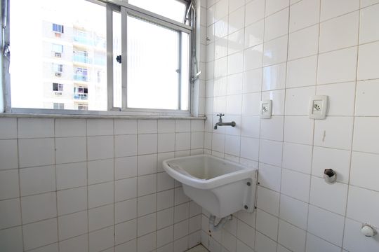 Área de serviço de apartamento para alugar com 2 quartos, 58m² em Freguesia (jacarepaguá), Rio de Janeiro