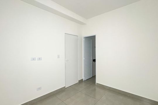 Quarto de casa para alugar com 1 quarto, 35m² em Vila das Belezas, São Paulo