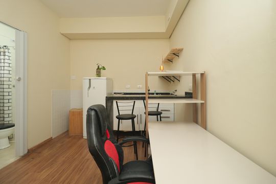 Kitnet de kitnet/studio para alugar com 1 quarto, 20m² em Cambuci, São Paulo