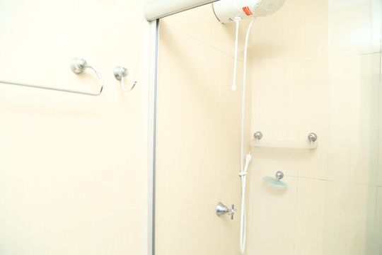 Detalhe do banheiro de apartamento para alugar com 1 quarto, 44m² em Setor Central, Goiânia