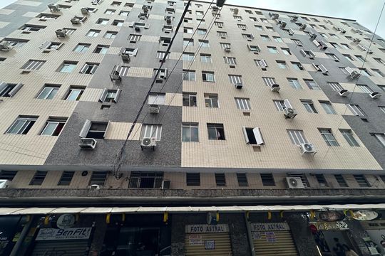 Fachada do Prédio de apartamento para alugar com 1 quarto, 38m² em Centro, São Vicente