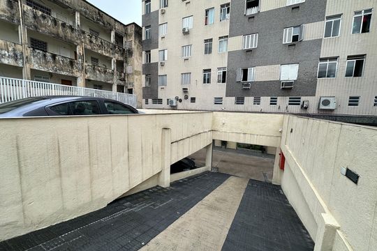 Garagem de apartamento para alugar com 1 quarto, 38m² em Centro, São Vicente