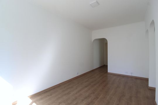 Sala de apartamento para alugar com 1 quarto, 60m² em Moema, São Paulo