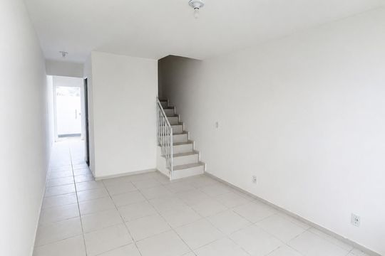 Casa para alugar com 2 quartos, 76m² em Ipiranga, Nova Iguaçu