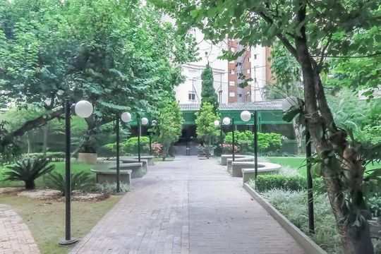 Área Verde de apartamento à venda com 3 quartos, 125m² em Indianópolis, São Paulo