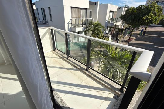 Varanda de casa de condomínio à venda com 3 quartos, 140m² em Recreio dos Bandeirantes, Rio de Janeiro