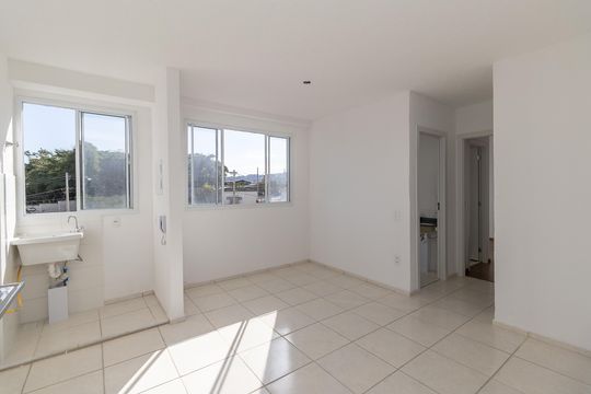 Sala de apartamento para alugar com 2 quartos, 45m² em Mantiqueira, Belo Horizonte