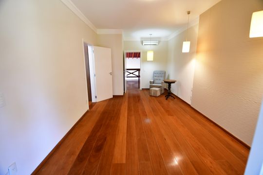 Quarto 3 - Suíte de casa de condomínio à venda com 4 quartos, 500m² em Loteamento Alphaville Campinas, Campinas