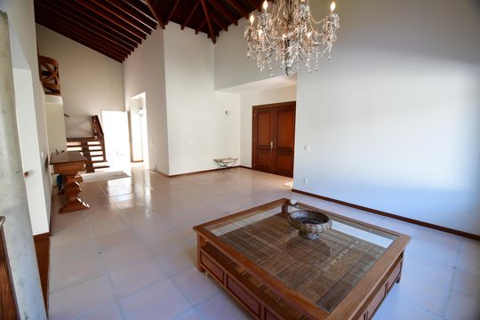Sala de casa de condomínio à venda com 4 quartos, 500m² em Loteamento Alphaville Campinas, Campinas