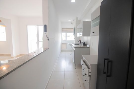 Cozinha e Área de Serviço de apartamento para alugar com 2 quartos, 81m² em Jardim Esmeralda, Limeira