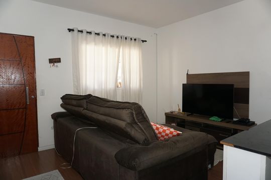 Sala de casa para alugar com 2 quartos, 50m² em Parque Pirajussara, Embu das Artes