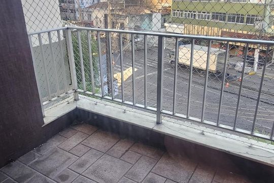 Varanda de apartamento à venda com 1 quarto, 60m² em Grajaú, Rio de Janeiro