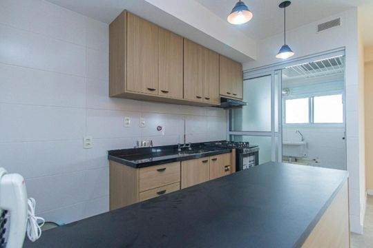 Cozinha de apartamento à venda com 2 quartos, 84m² em Vila Dom Pedro I, São Paulo